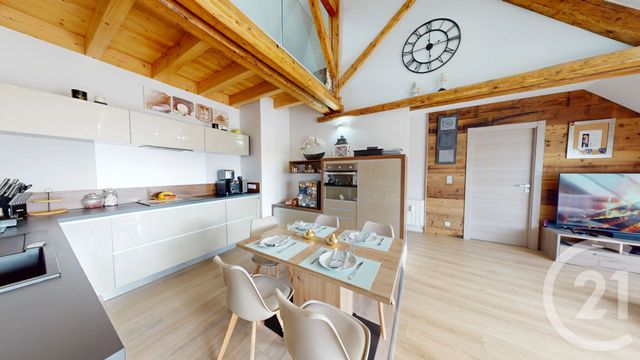 Appartement F4 à vendre - 5 pièces - 89.32 m2 - FRASNE - 25 - FRANCHE-COMTE - Century 21 Avenir Immobilier