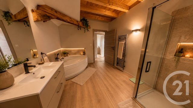 Appartement F4 à vendre - 5 pièces - 89.32 m2 - FRASNE - 25 - FRANCHE-COMTE - Century 21 Avenir Immobilier