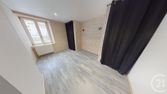 Appartement T4 à vendre - 4 pièces - 95.0 m2 - PONTARLIER - 25 - FRANCHE-COMTE - Century 21 Avenir Immobilier