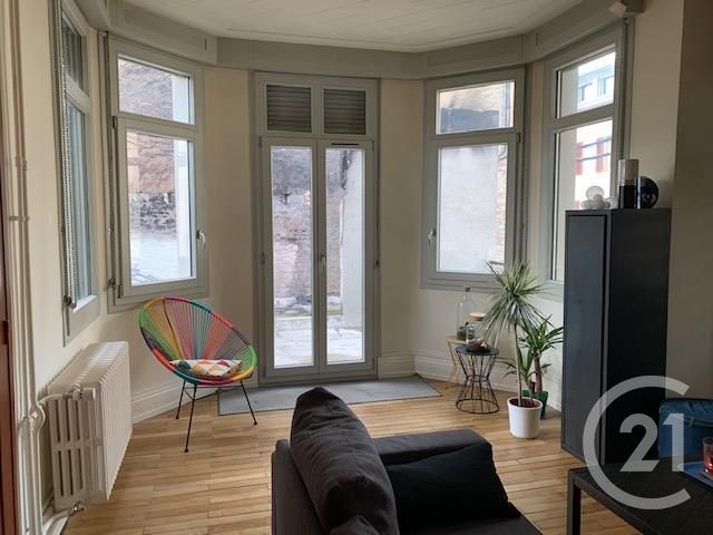 Appartement T3 à louer - 3 pièces - 83.36 m2 - PONTARLIER - 25 - FRANCHE-COMTE - Century 21 Avenir Immobilier