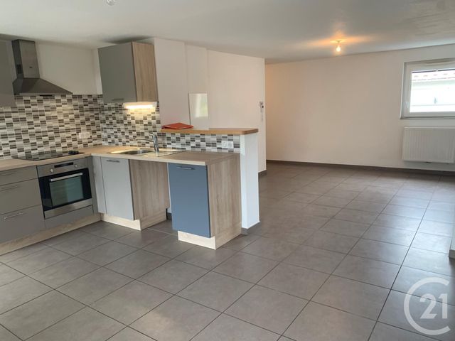Afficher la photo en grand Appartement F4 à louer - 4 pièces - 73.72 m2 - VILLE DU PONT - 25 - FRANCHE-COMTE - Century 21 Avenir Immobilier