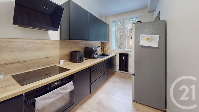 Appartement F3 à vendre - 3 pièces - 65.0 m2 - PONTARLIER - 25 - FRANCHE-COMTE - Century 21 Avenir Immobilier