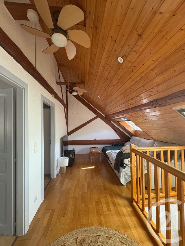 Afficher la photo en grand Appartement Duplex à louer - 3 pièces - 51.48 m2 - LA CLUSE ET MIJOUX - 25 - FRANCHE-COMTE - Century 21 Avenir Immobilier