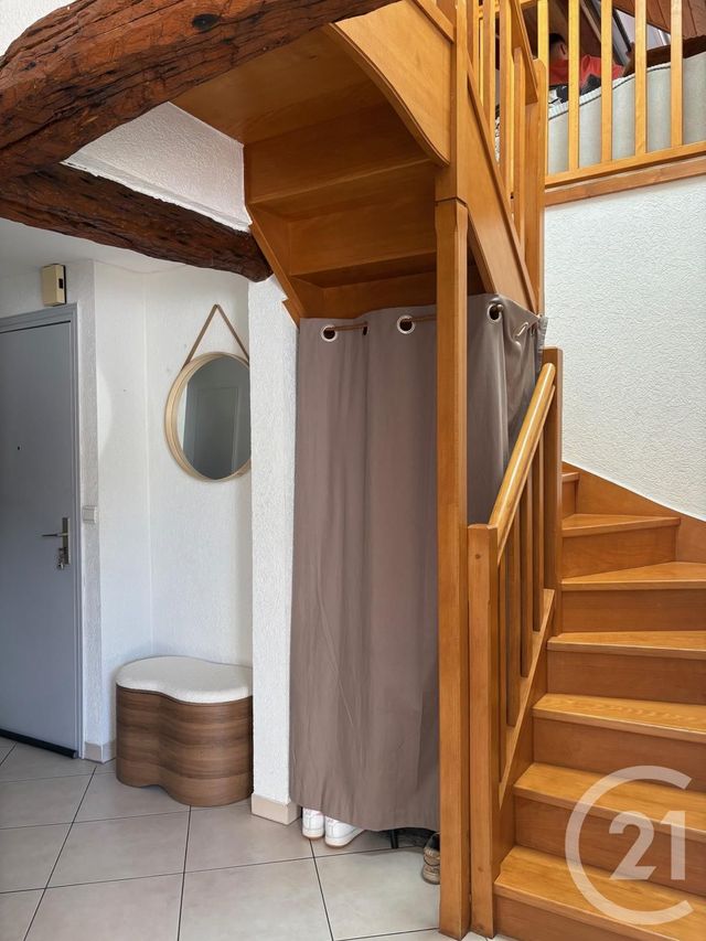 Afficher la photo en grand Appartement Duplex à louer - 3 pièces - 51.48 m2 - LA CLUSE ET MIJOUX - 25 - FRANCHE-COMTE - Century 21 Avenir Immobilier