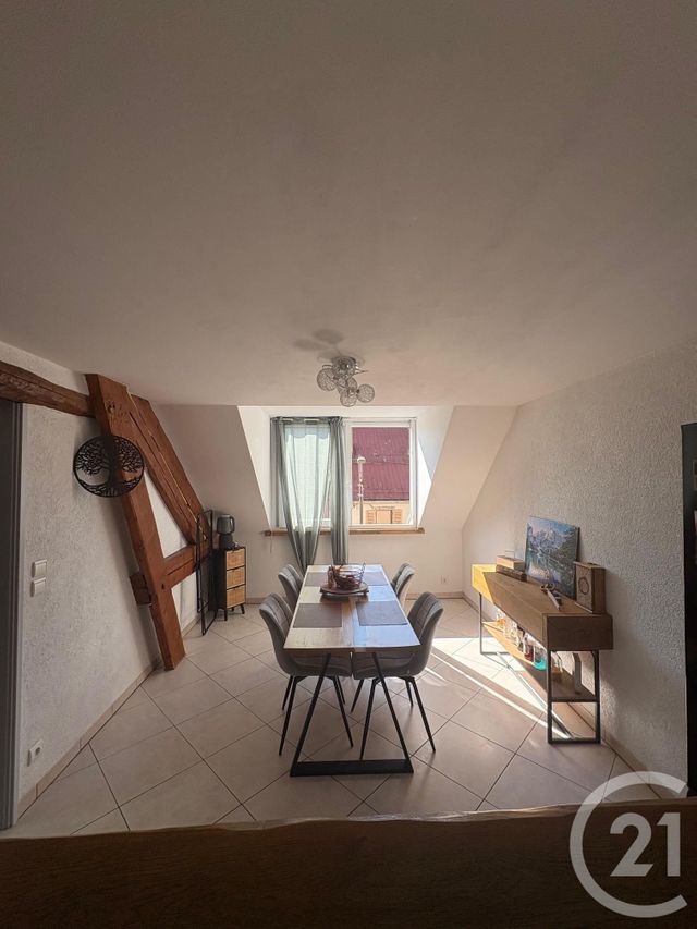 Afficher la photo en grand Appartement Duplex à louer - 3 pièces - 51.48 m2 - LA CLUSE ET MIJOUX - 25 - FRANCHE-COMTE - Century 21 Avenir Immobilier