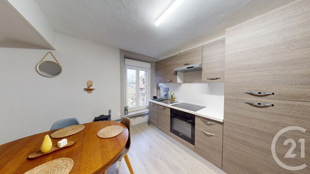 Appartement F3 à vendre - 4 pièces - 59.0 m2 - PONTARLIER - 25 - FRANCHE-COMTE - Century 21 Avenir Immobilier