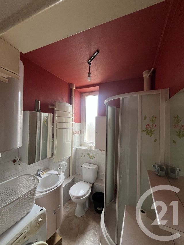 Appartement T3 à vendre - 3 pièces - 68.0 m2 - PONTARLIER - 25 - FRANCHE-COMTE - Century 21 Avenir Immobilier