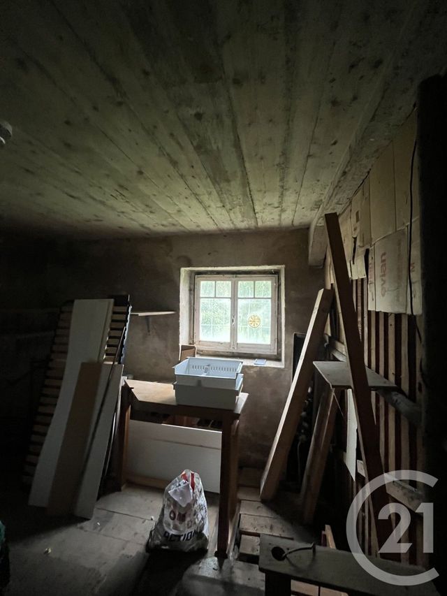 Appartement T3 à vendre - 3 pièces - 68.0 m2 - PONTARLIER - 25 - FRANCHE-COMTE - Century 21 Avenir Immobilier