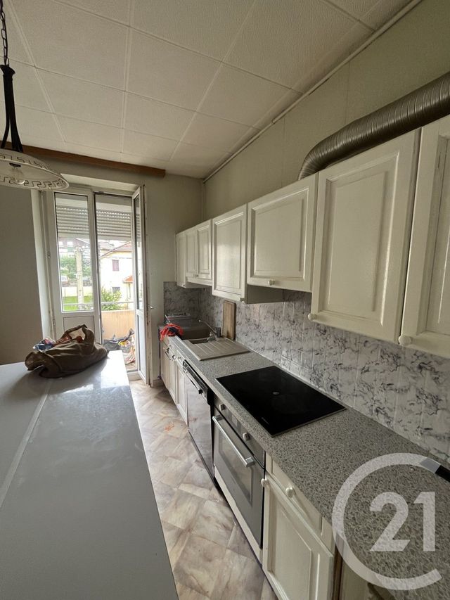 Appartement T3 à vendre - 3 pièces - 68.0 m2 - PONTARLIER - 25 - FRANCHE-COMTE - Century 21 Avenir Immobilier