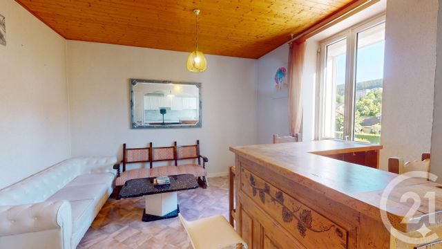 Appartement T3 à vendre - 3 pièces - 68.0 m2 - PONTARLIER - 25 - FRANCHE-COMTE - Century 21 Avenir Immobilier