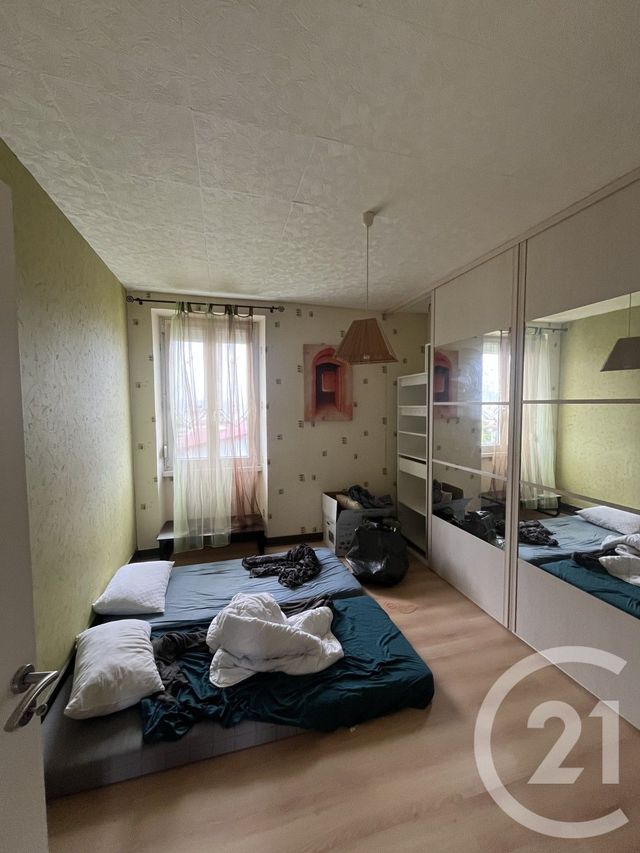 Appartement T3 à vendre - 3 pièces - 68.0 m2 - PONTARLIER - 25 - FRANCHE-COMTE - Century 21 Avenir Immobilier