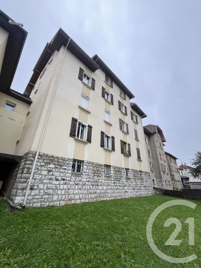 Appartement T3 à vendre - 3 pièces - 68.0 m2 - PONTARLIER - 25 - FRANCHE-COMTE - Century 21 Avenir Immobilier