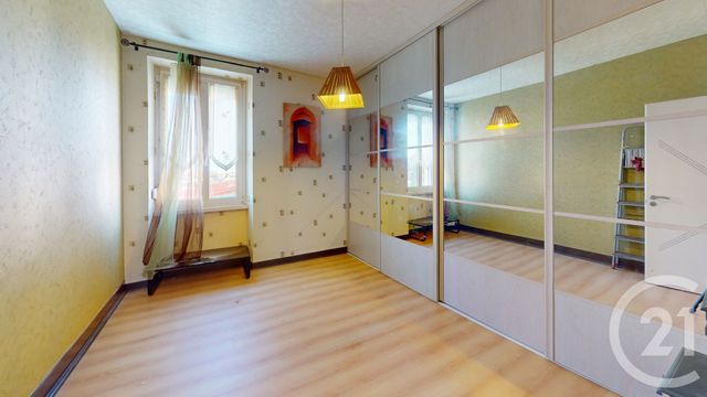 Appartement T3 à vendre - 3 pièces - 68.0 m2 - PONTARLIER - 25 - FRANCHE-COMTE - Century 21 Avenir Immobilier