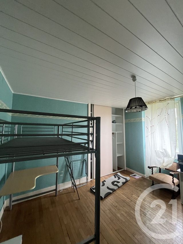 Appartement T3 à vendre - 3 pièces - 68.0 m2 - PONTARLIER - 25 - FRANCHE-COMTE - Century 21 Avenir Immobilier