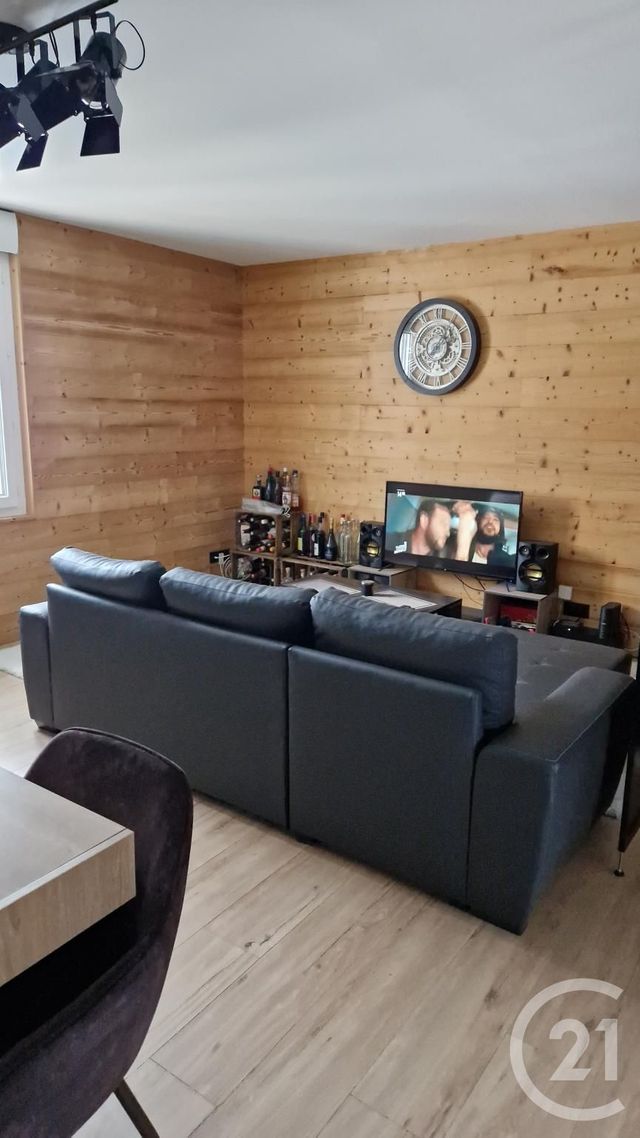 Appartement F4 à louer - 4 pièces - 93.0 m2 - LES FOURGS - 25 - FRANCHE-COMTE - Century 21 Avenir Immobilier