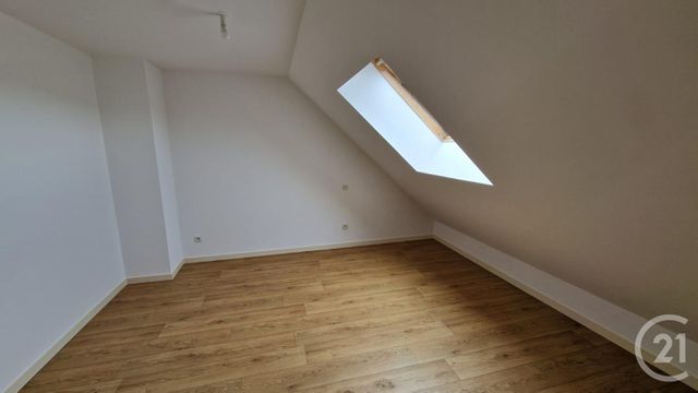 Appartement Duplex à louer - 2 pièces - 59.0 m2 - DOUBS - 25 - FRANCHE-COMTE - Century 21 Avenir Immobilier