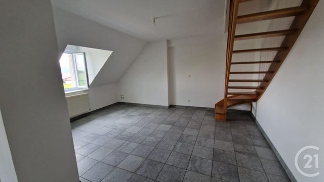 Appartement Duplex à louer - 2 pièces - 59.0 m2 - DOUBS - 25 - FRANCHE-COMTE - Century 21 Avenir Immobilier