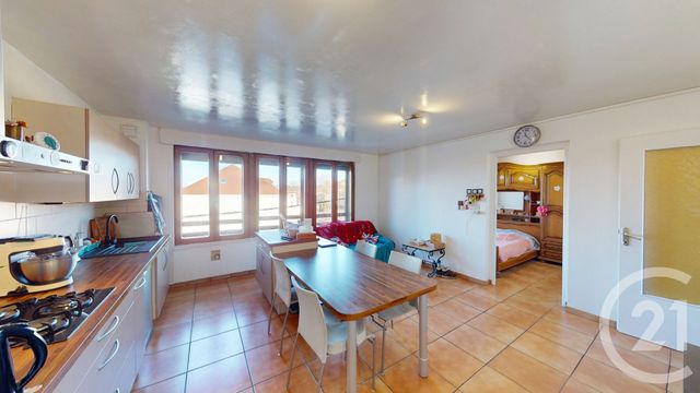 Appartement F2 bis à vendre - 3 pièces - 48.84 m2 - PONTARLIER - 25 - FRANCHE-COMTE - Century 21 Avenir Immobilier