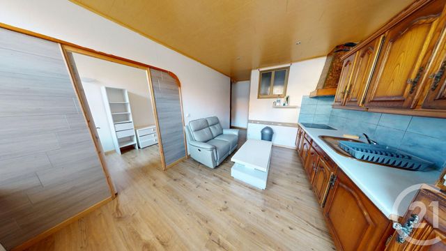 Appartement T2 à vendre - 2 pièces - 29.2 m2 - PONTARLIER - 25 - FRANCHE-COMTE - Century 21 Avenir Immobilier