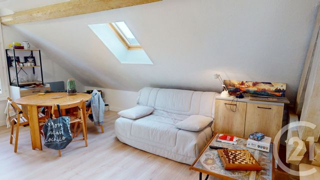 Appartement T3 à vendre - 3 pièces - 50.04 m2 - PONTARLIER - 25 - FRANCHE-COMTE - Century 21 Avenir Immobilier