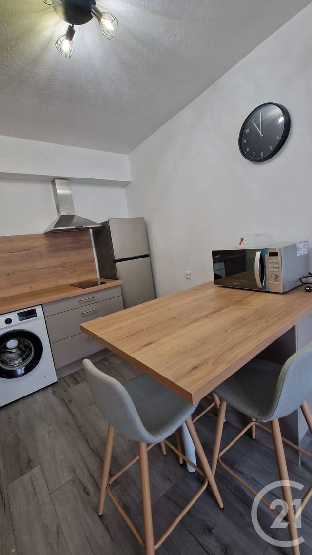 Appartement Studio à louer - 1 pièce - 27.42 m2 - PONTARLIER - 25 - FRANCHE-COMTE - Century 21 Avenir Immobilier