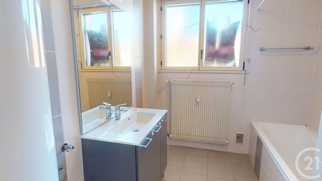 Appartement F4 à vendre - 4 pièces - 90.96 m2 - PONTARLIER - 25 - FRANCHE-COMTE - Century 21 Avenir Immobilier