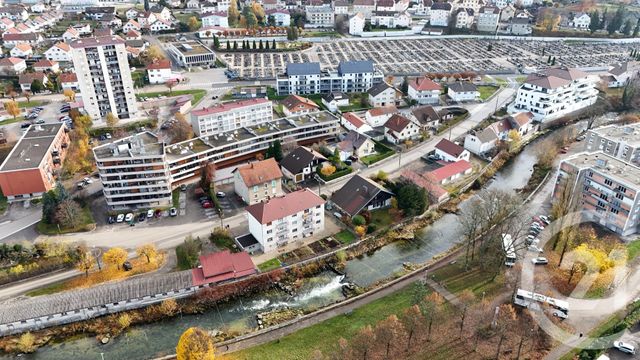 Appartement F4 à vendre - 4 pièces - 90.96 m2 - PONTARLIER - 25 - FRANCHE-COMTE - Century 21 Avenir Immobilier