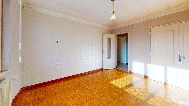 Appartement F4 à vendre - 4 pièces - 90.96 m2 - PONTARLIER - 25 - FRANCHE-COMTE - Century 21 Avenir Immobilier