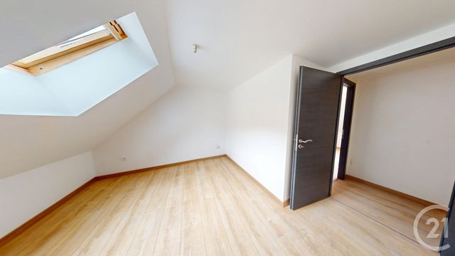 Appartement Duplex à louer - 3 pièces - 51.93 m2 - LA CLUSE ET MIJOUX - 25 - FRANCHE-COMTE - Century 21 Avenir Immobilier