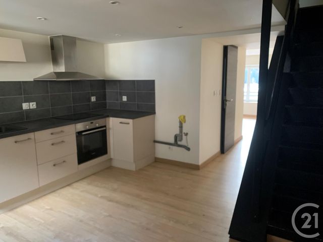Appartement Duplex à louer - 3 pièces - 51.93 m2 - LA CLUSE ET MIJOUX - 25 - FRANCHE-COMTE - Century 21 Avenir Immobilier