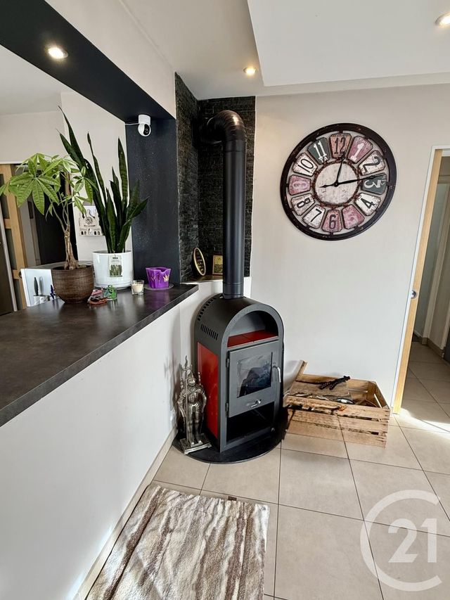 Appartement F5 à vendre - 5 pièces - 110.0 m2 - PONTARLIER - 25 - FRANCHE-COMTE - Century 21 Avenir Immobilier