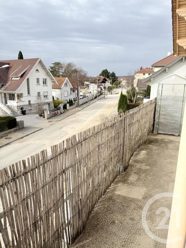 Appartement F5 à vendre - 5 pièces - 110.0 m2 - PONTARLIER - 25 - FRANCHE-COMTE - Century 21 Avenir Immobilier