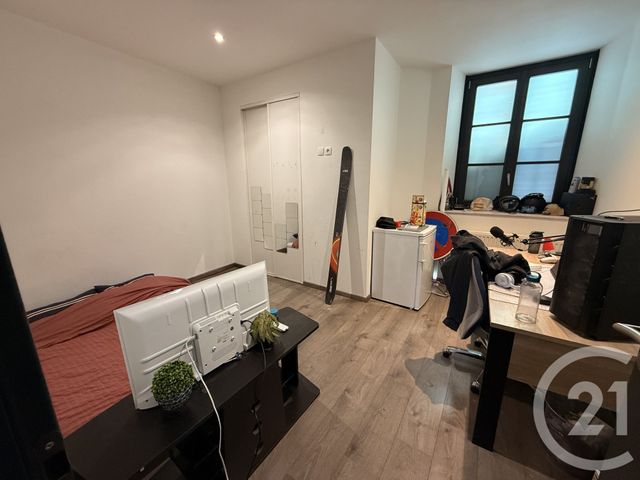 Appartement F5 à vendre - 5 pièces - 107.2 m2 - PONTARLIER - 25 - FRANCHE-COMTE - Century 21 Avenir Immobilier