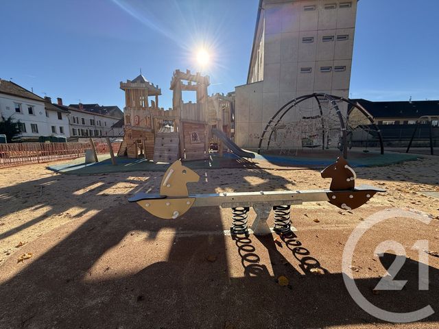 Appartement F5 à vendre - 5 pièces - 107.2 m2 - PONTARLIER - 25 - FRANCHE-COMTE - Century 21 Avenir Immobilier