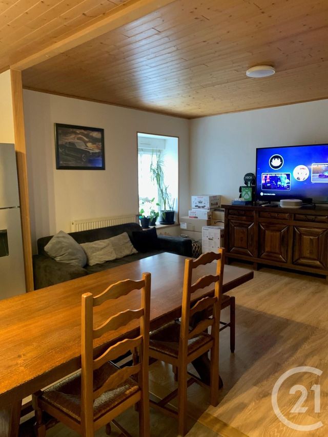 Appartement F4 à louer - 4 pièces - 115.0 m2 - LEVIER - 25 - FRANCHE-COMTE - Century 21 Avenir Immobilier