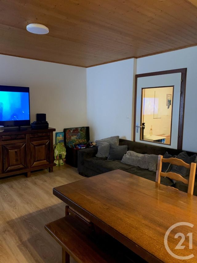 Appartement F4 à louer - 4 pièces - 115.0 m2 - LEVIER - 25 - FRANCHE-COMTE - Century 21 Avenir Immobilier