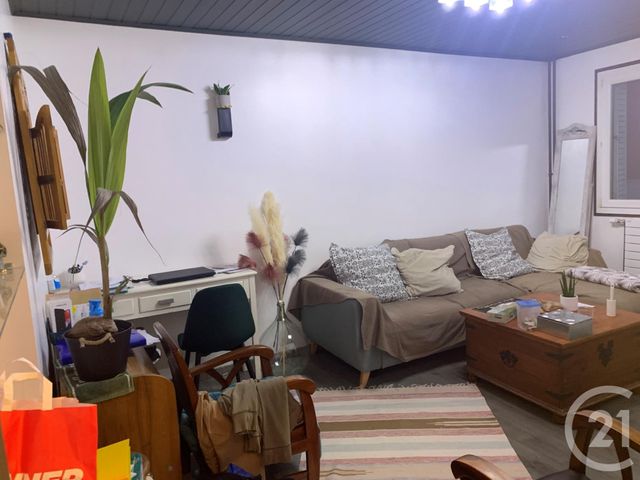 Appartement F2 à louer - 2 pièces - 42.74 m2 - PONTARLIER - 25 - FRANCHE-COMTE - Century 21 Avenir Immobilier