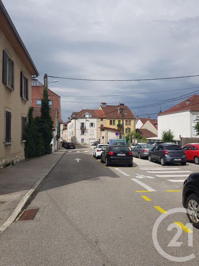Appartement F2 à louer - 2 pièces - 42.74 m2 - PONTARLIER - 25 - FRANCHE-COMTE - Century 21 Avenir Immobilier
