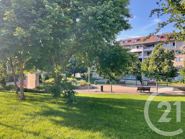 Appartement Studio à louer - 1 pièce - 30.64 m2 - PONTARLIER - 25 - FRANCHE-COMTE - Century 21 Avenir Immobilier