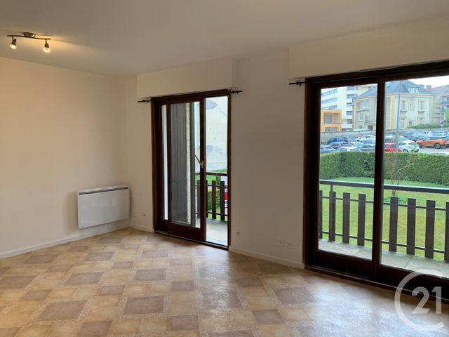 Appartement F1 à louer - 1 pièce - 37.81 m2 - PONTARLIER - 25 - FRANCHE-COMTE - Century 21 Avenir Immobilier