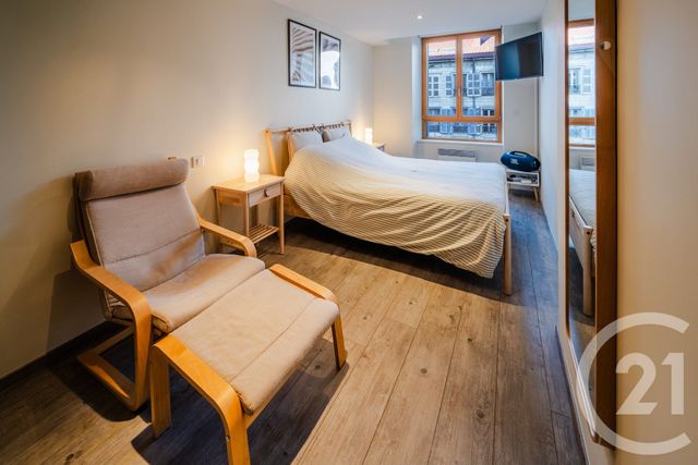 Appartement T4 à vendre - 4 pièces - 123.0 m2 - PONTARLIER - 25 - FRANCHE-COMTE - Century 21 Avenir Immobilier