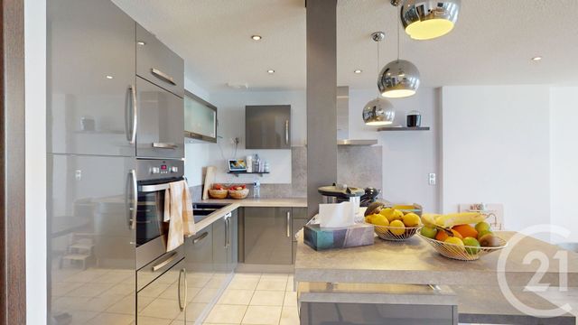 Appartement T4 à vendre - 4 pièces - 123.0 m2 - PONTARLIER - 25 - FRANCHE-COMTE - Century 21 Avenir Immobilier