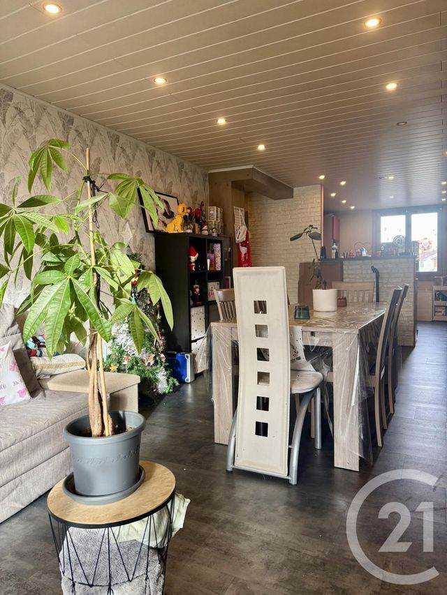 Appartement F3 à vendre - 3 pièces - 67.5 m2 - PONTARLIER - 25 - FRANCHE-COMTE - Century 21 Avenir Immobilier