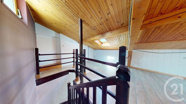 Appartement F4 à vendre - 4 pièces - 94.0 m2 - PONTARLIER - 25 - FRANCHE-COMTE - Century 21 Avenir Immobilier