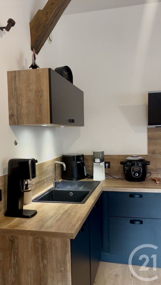 Appartement F3 à vendre - 4 pièces - 83.0 m2 - PONTARLIER - 25 - FRANCHE-COMTE - Century 21 Avenir Immobilier