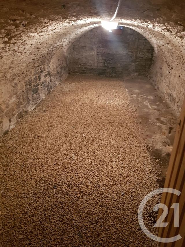 Appartement F4 à louer - 4 pièces - 95.0 m2 - PONTARLIER - 25 - FRANCHE-COMTE - Century 21 Avenir Immobilier