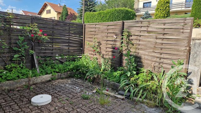 Appartement F4 à louer - 4 pièces - 107.65 m2 - PONTARLIER - 25 - FRANCHE-COMTE - Century 21 Avenir Immobilier