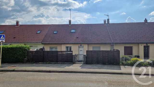 Appartement F4 à louer - 4 pièces - 107.65 m2 - PONTARLIER - 25 - FRANCHE-COMTE - Century 21 Avenir Immobilier