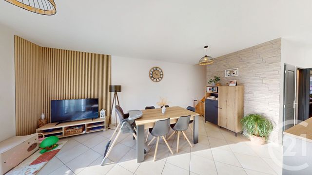 Appartement F3 bis à vendre - 5 pièces - 92.0 m2 - BULLE - 25 - FRANCHE-COMTE - Century 21 Avenir Immobilier