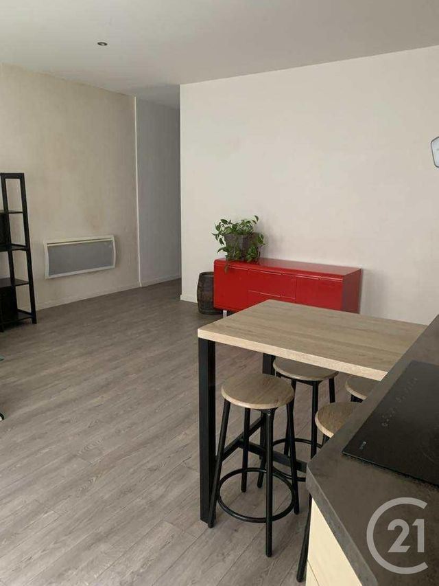 Appartement F3 à vendre - 3 pièces - 79.7 m2 - PONTARLIER - 25 - FRANCHE-COMTE - Century 21 Avenir Immobilier